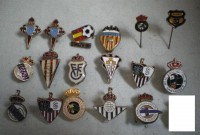 insignias antigual de futbol de españa - precio por unidad